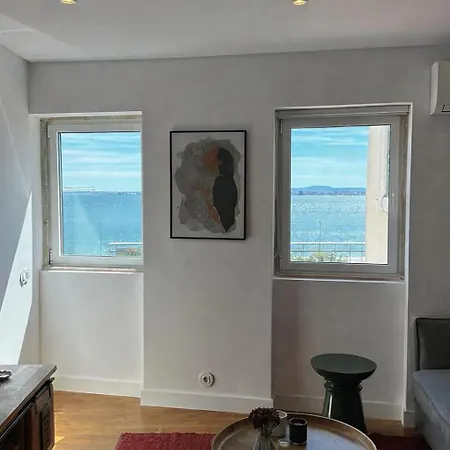 Alfama Riverlight Апартаменты